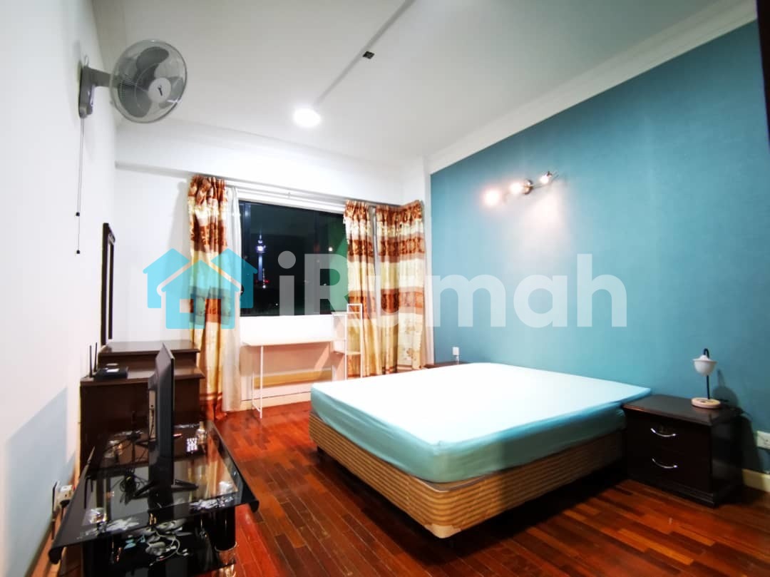 Fully Furnished Apartment Room For Rent At Bistari Condominium, PWTC Land