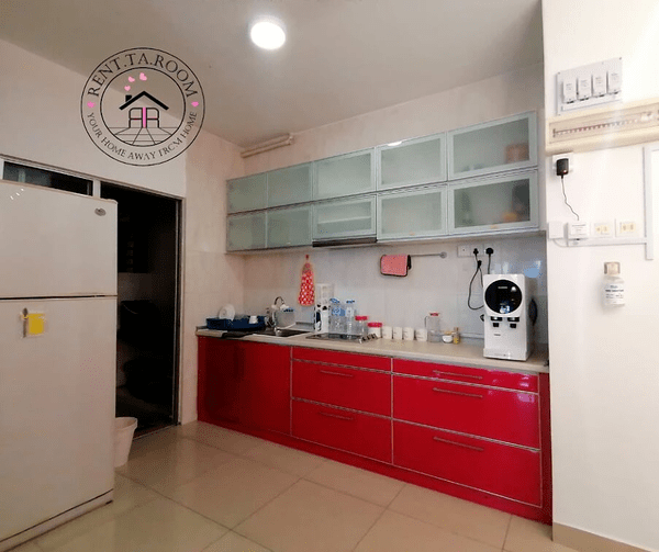 Fully Furnished Apartment Medium Room For Rent At Connaught Avenue, Taman Connaught Land