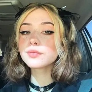 Brattydeath / brattyydeath / Exclusive Leaked Nude Onlyfans