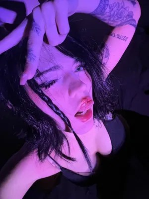 Essaere / Exclusive Leaked Nude Onlyfans