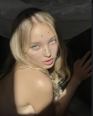 Imilenaioanna / Exclusive Leaked Nude Onlyfans