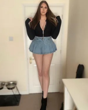 Tallbunnyy / bunnykt / bunnyykt / kaatiewoolls / katiewoolls