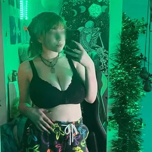 Mikafans / Exclusive Leaked Nude Onlyfans