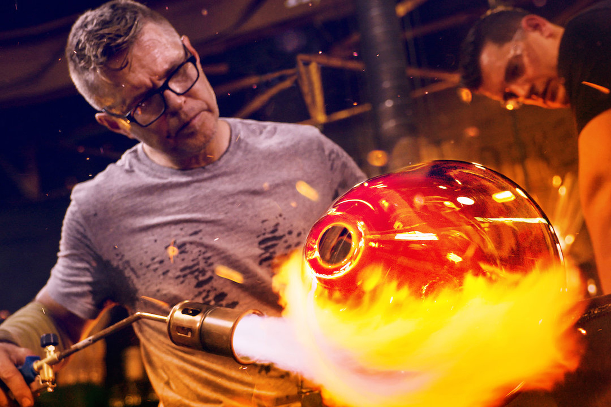 The Temperature Of A Glass Blowing Kiln Learn Glass Blowing