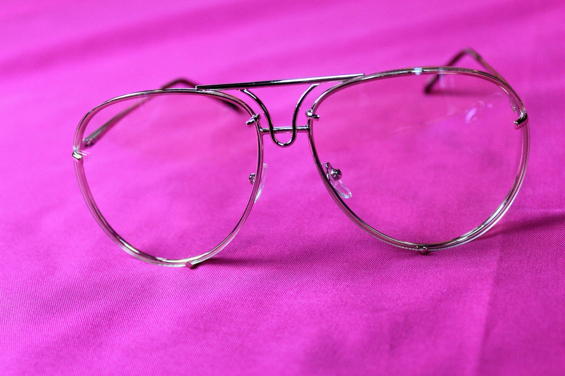 The Benefits And Basics Of UV Glasses Learn Glass Blowing