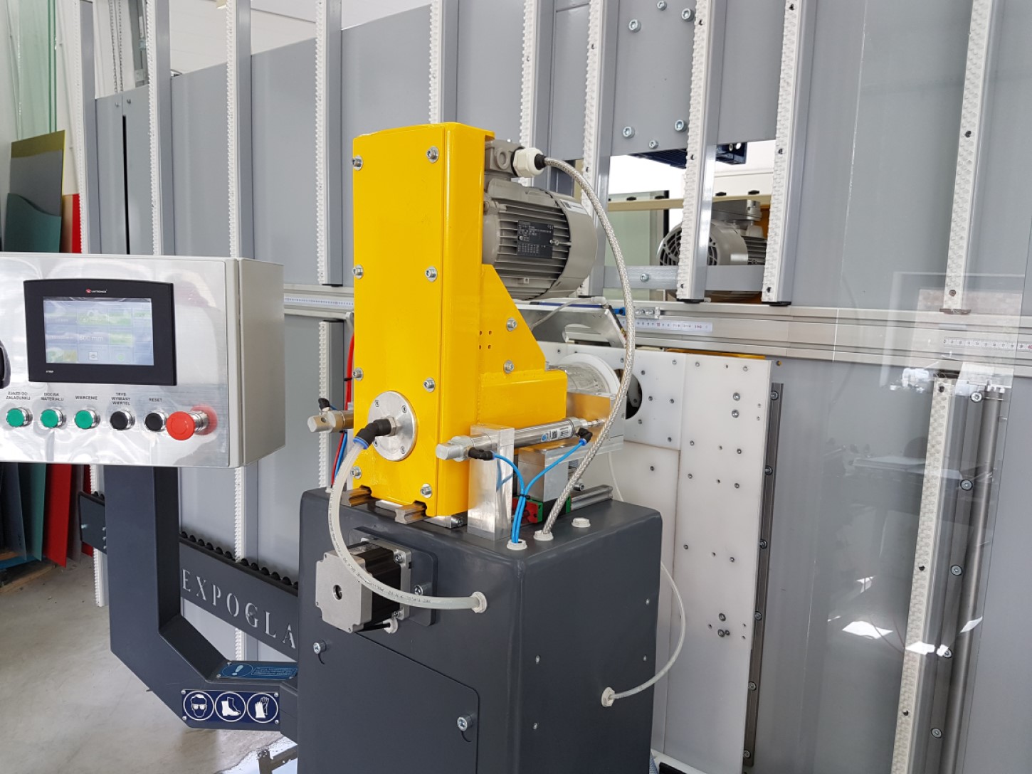 Drilling Through Glass A Guide To Glass Drilling Machines Learn