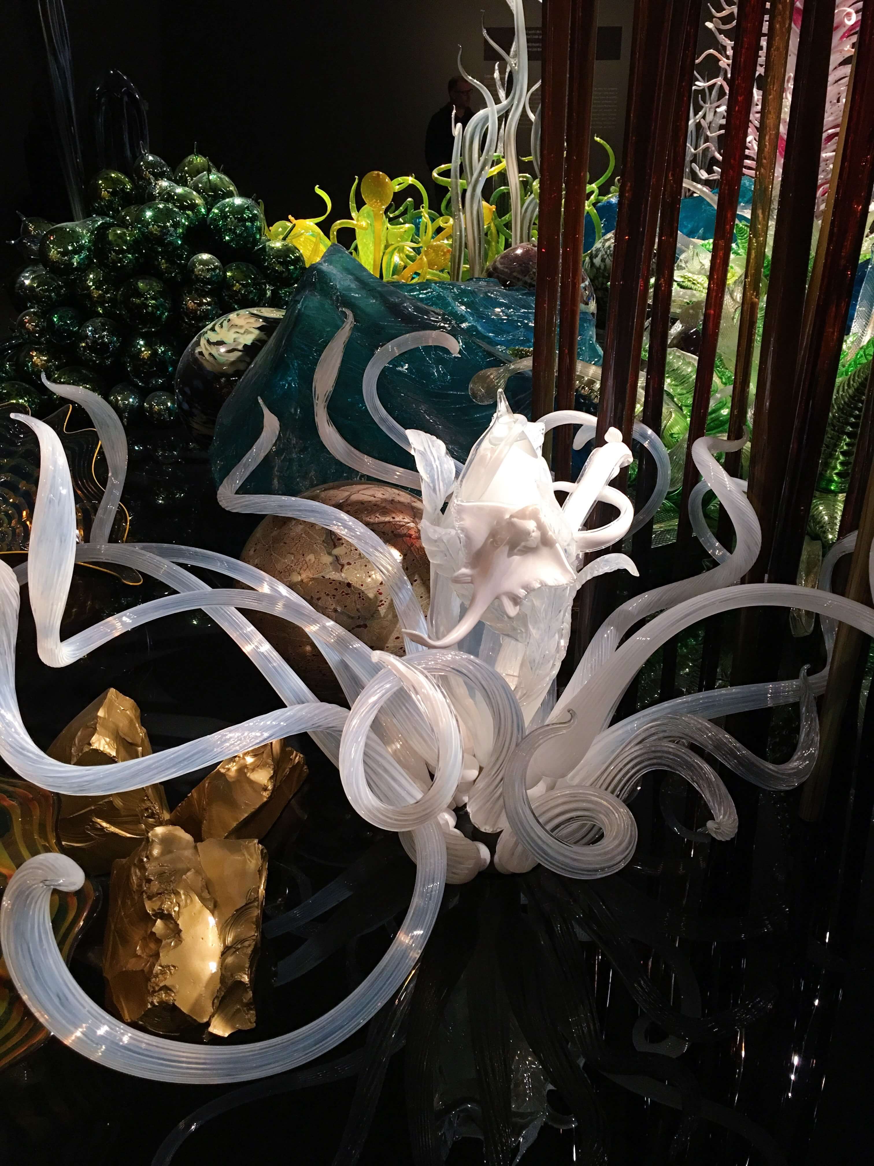 The WorldFamous Chihuly Exhibit See Over 2 000 Pieces Of Art By Dale