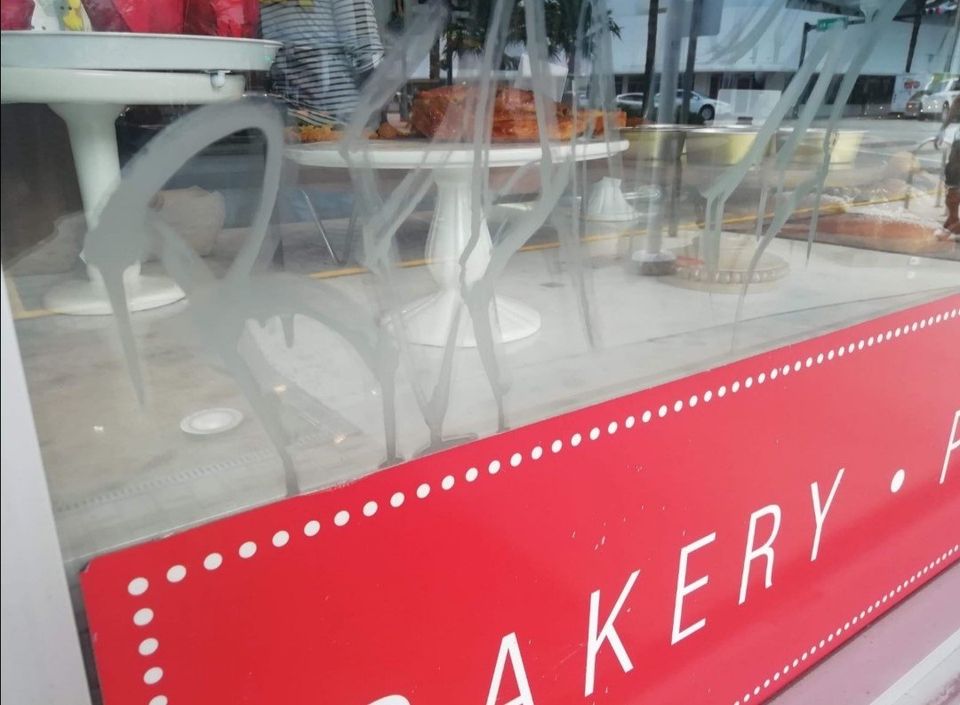 Removing Graffiti From Glass Windows Easy Steps And Tips For Success