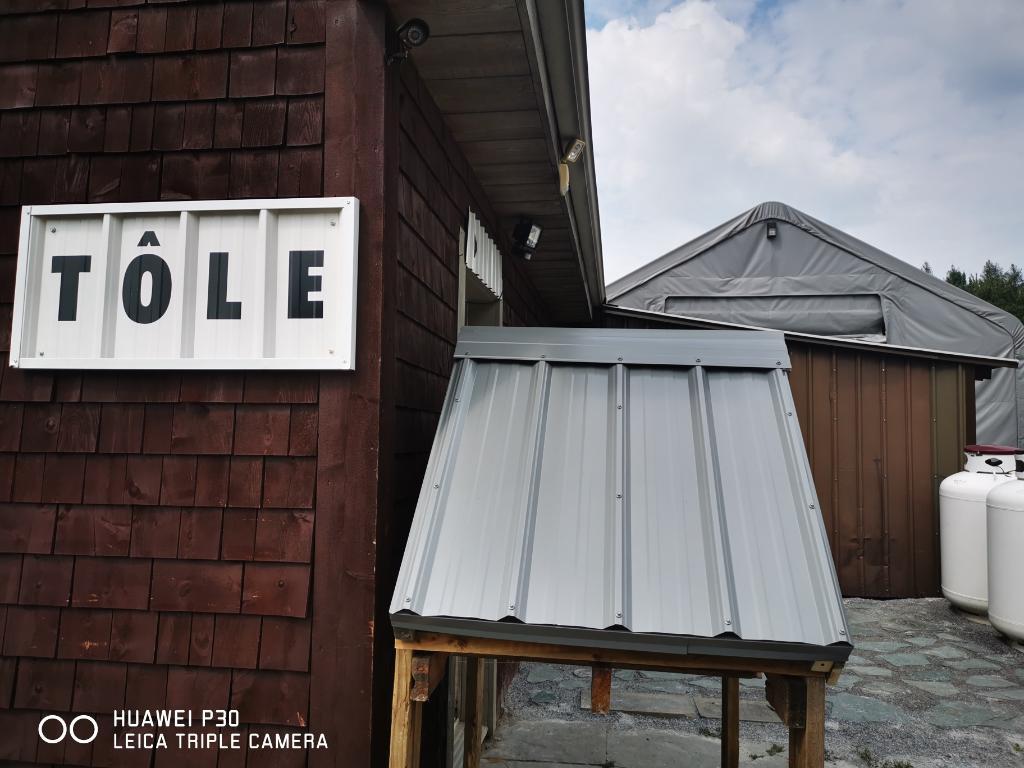 TÔLE FINITION INTÉRIEUR OU EXTÉRIEUR FEUILLES D'ACIER PEINT BLANC OU