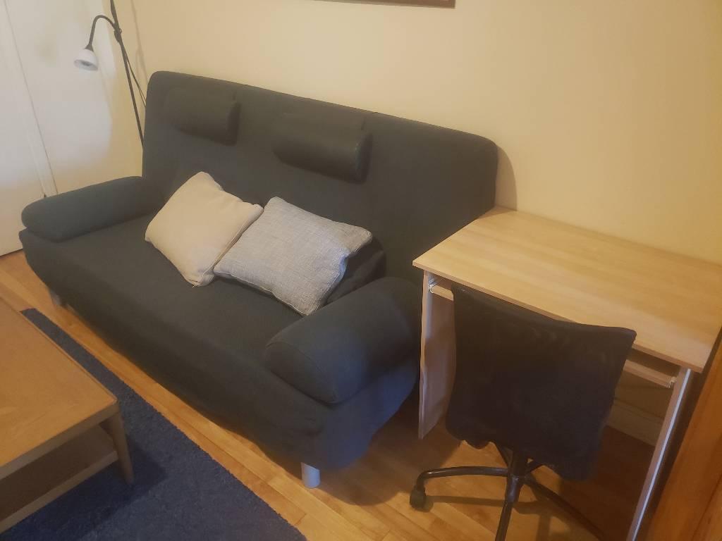 3 ½ à 1 min. métro Joliette, Rénové, meublé, 1 CAC Usagé à louer à