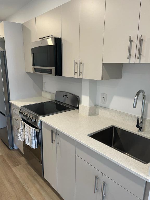 2 ½ à louer, disponible maintenant à louer à Longueuil