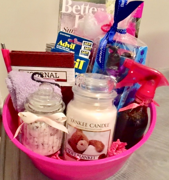 35 Thoughtful Gift Basket Ideas