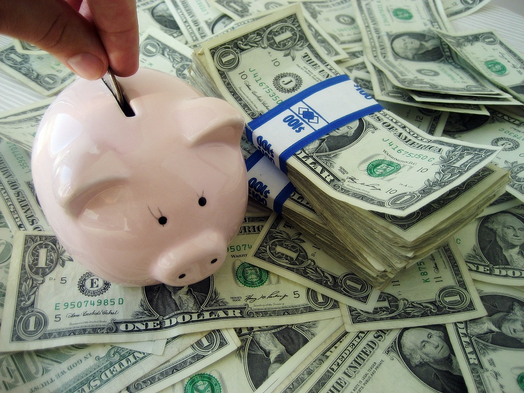 7 Ways To Teach Your Spoiled Child About Money Management LifeHack