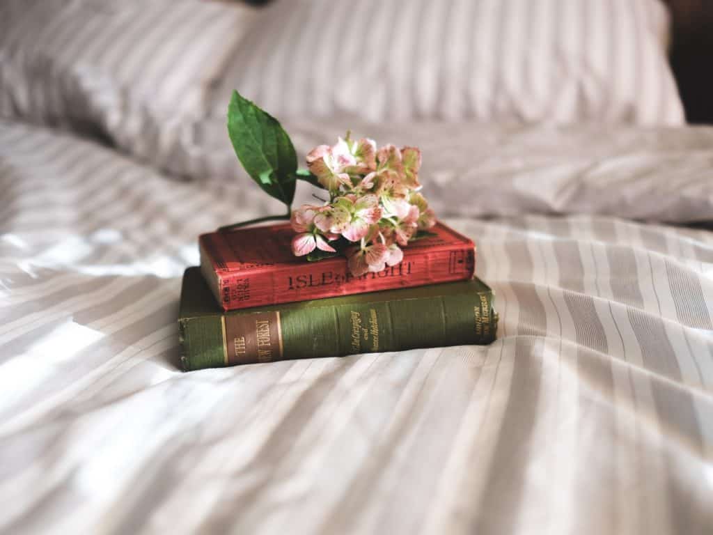 15 Positive Thinking Books You Need for a Happy Life Lifehack