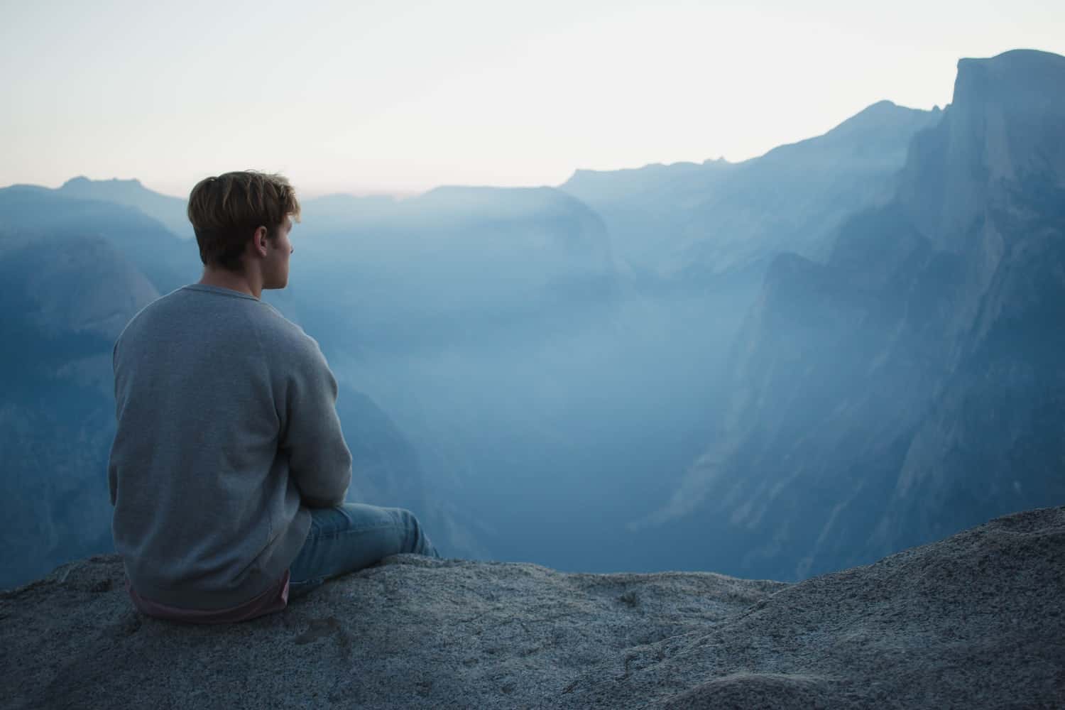 How to Clear Your Mind and Be More Present Instantly LifeHack
