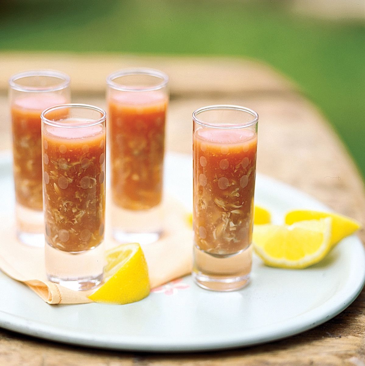 How To Use Refrigerated Horseradish In A Bloody Mary Lipo Lounge