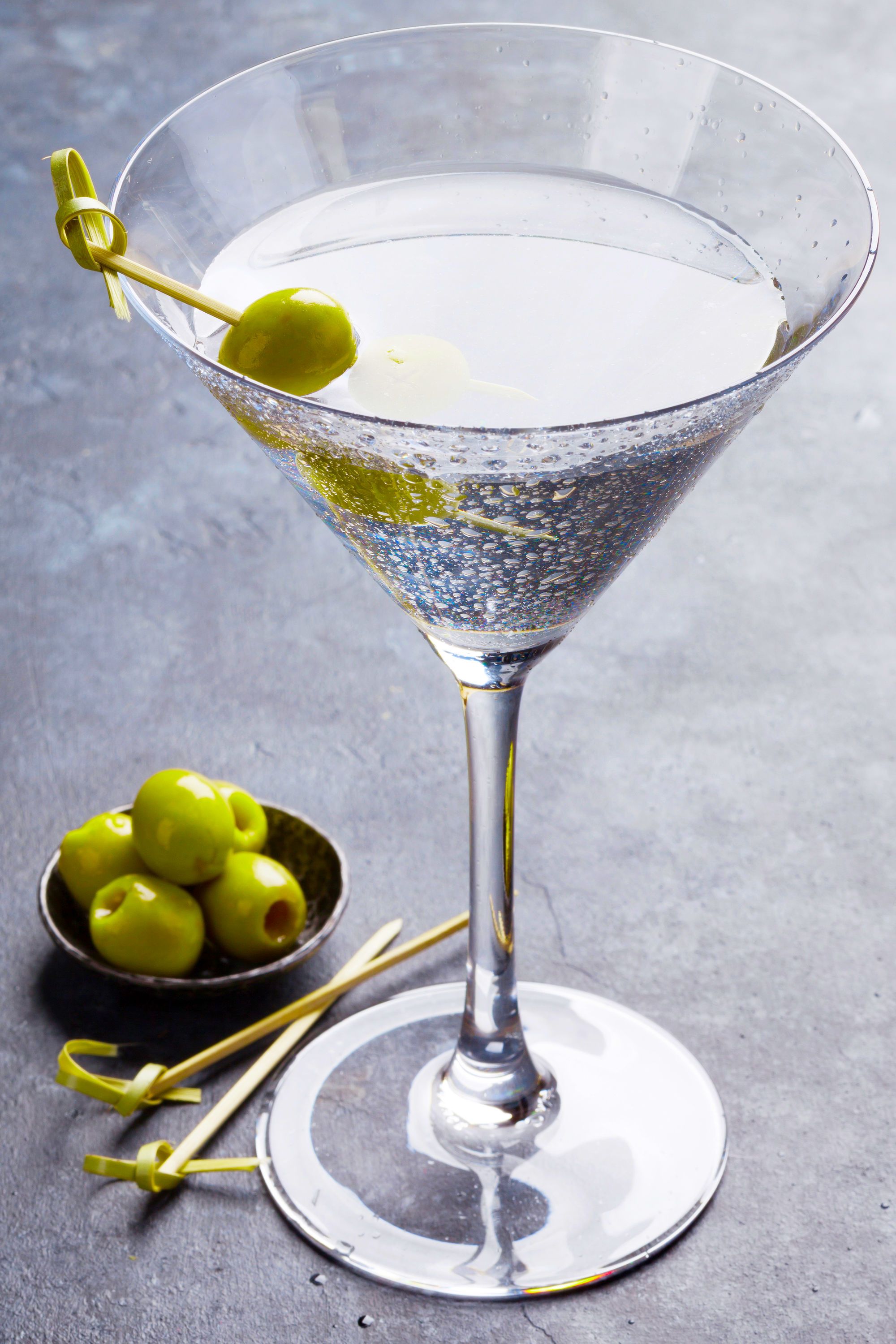 A Toast To The Timeless Gin Martini From James Bond To Humphrey Bogart