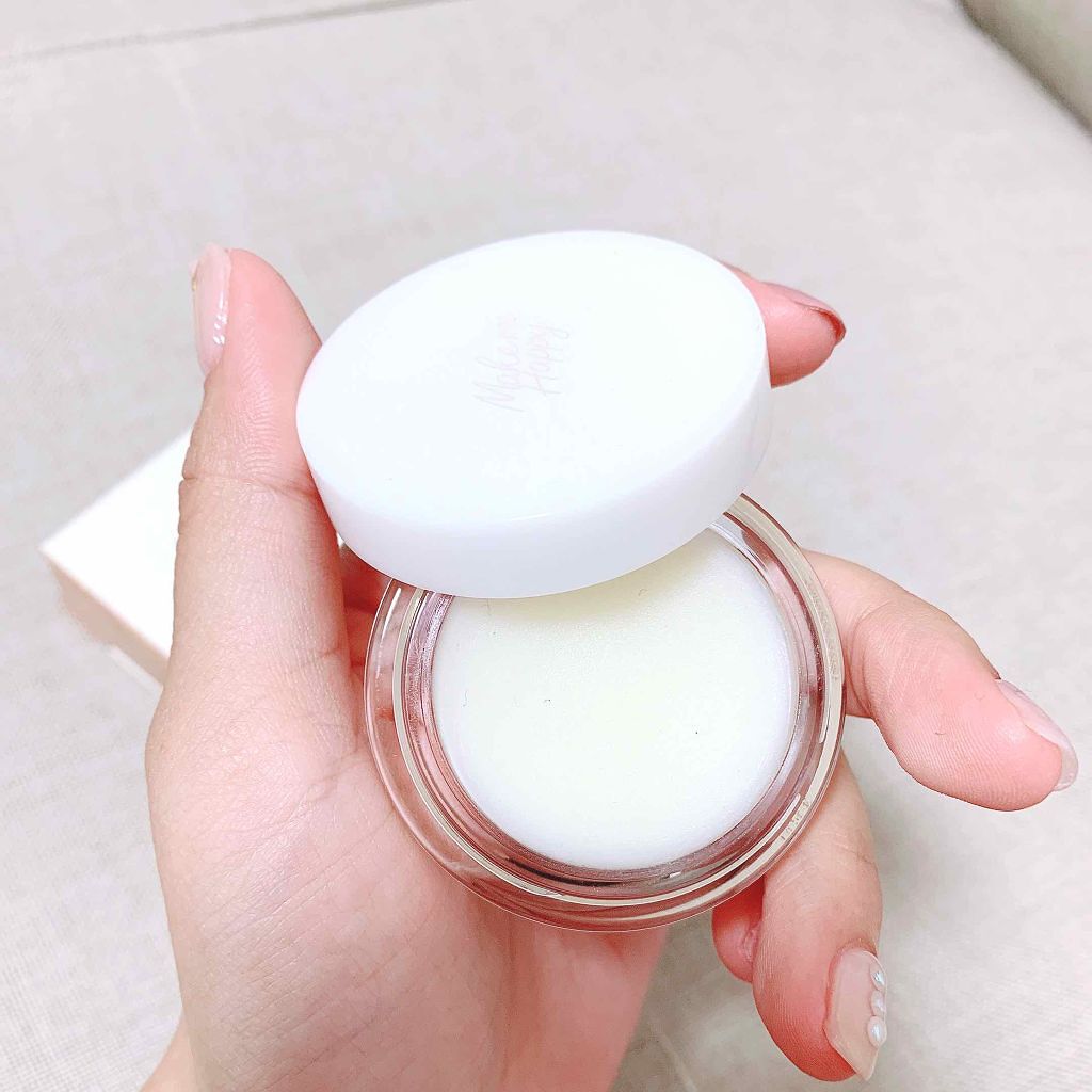 相手の印象に残る《練り香水の使い方》って？5通りの付け方+注意点を解説！ LIPS