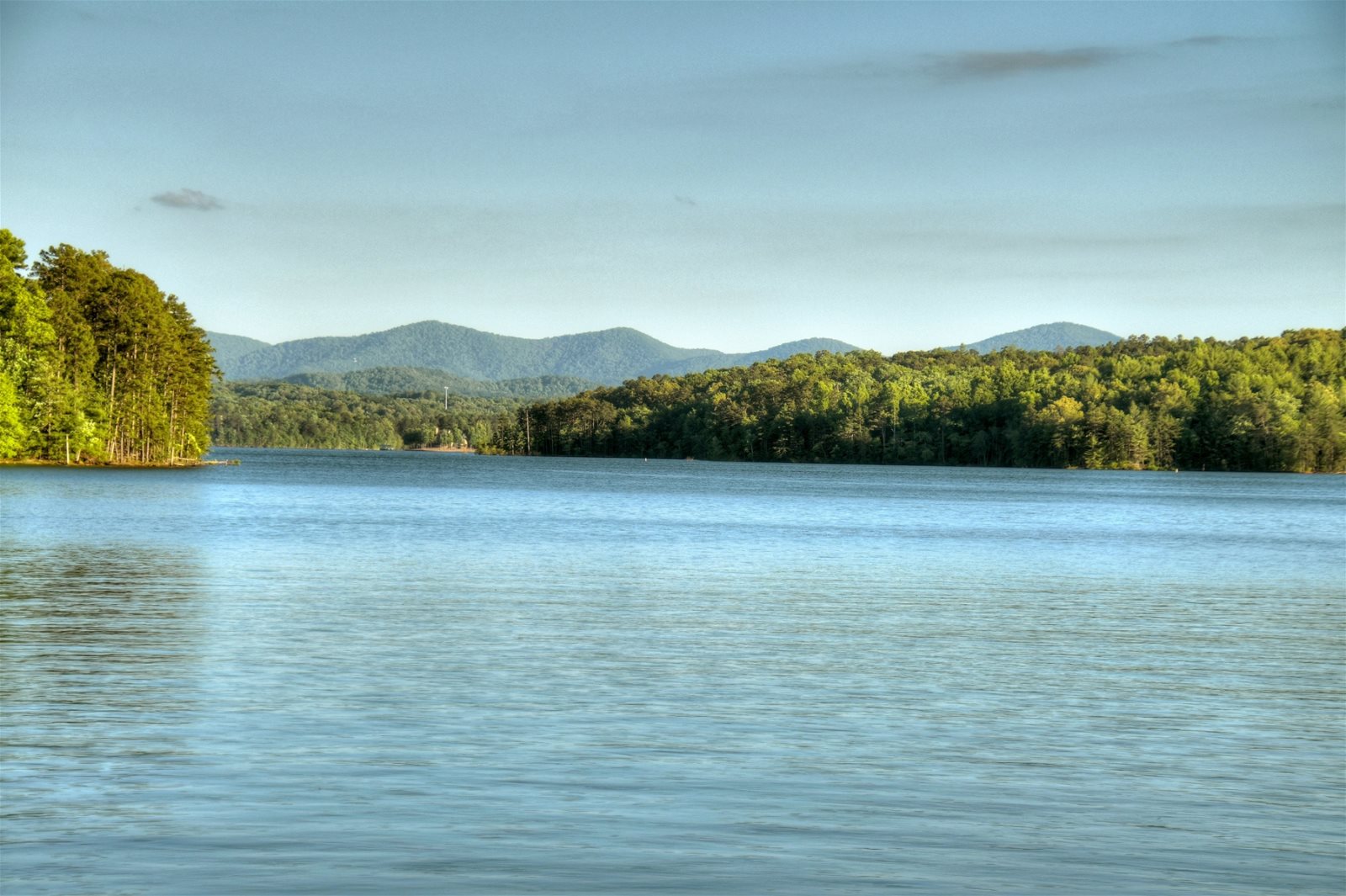 Nottely Island Retreat North GA Cabin Rental