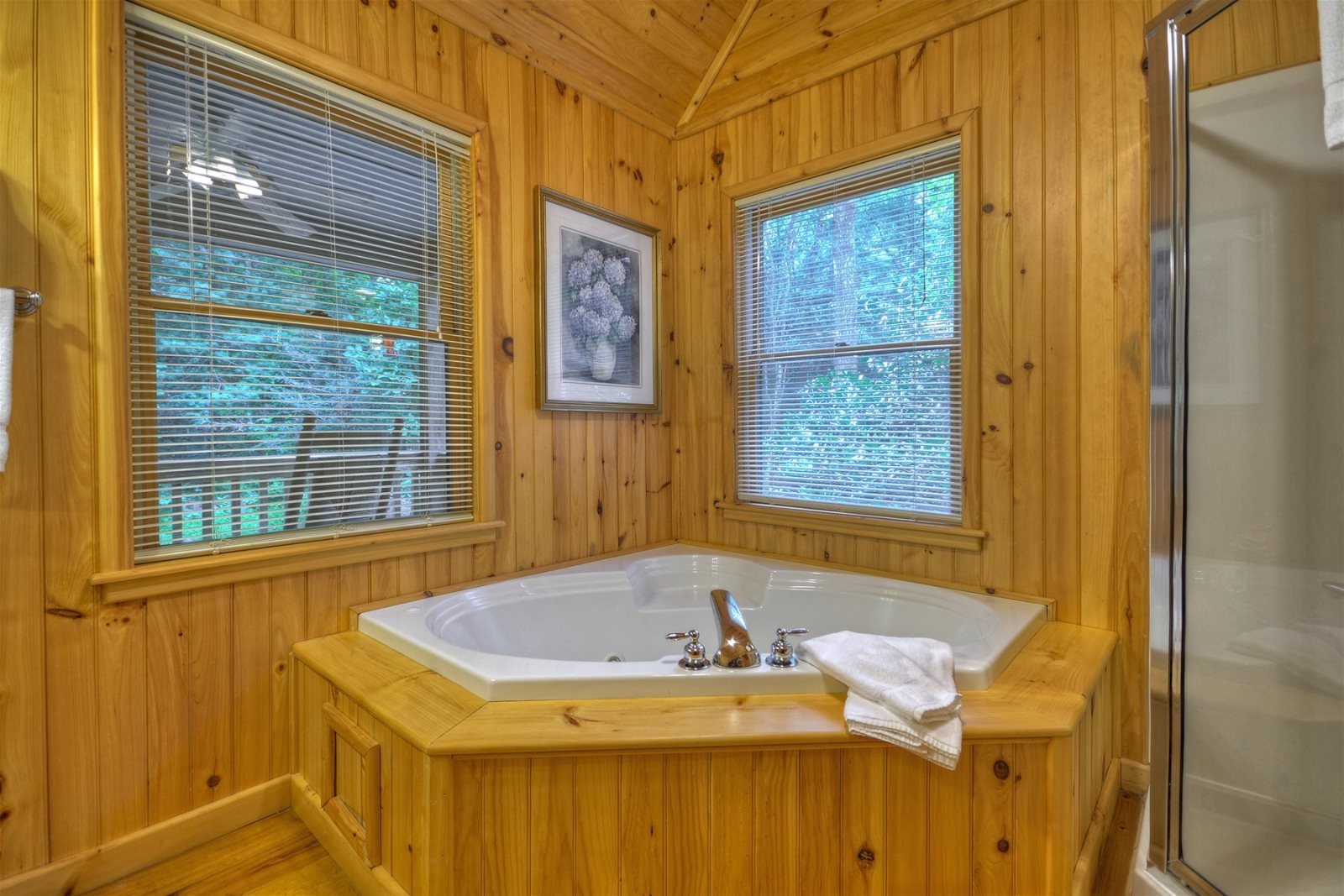 A Whitewater Retreat Blue Ridge GA Cabin Rental Southern Comfort