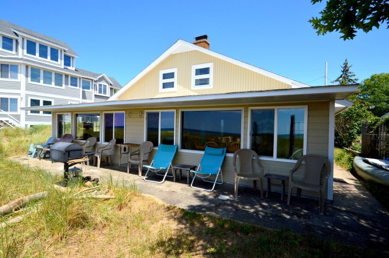 Serenity Right On The Beach Grand Haven, MI Vacation Rental