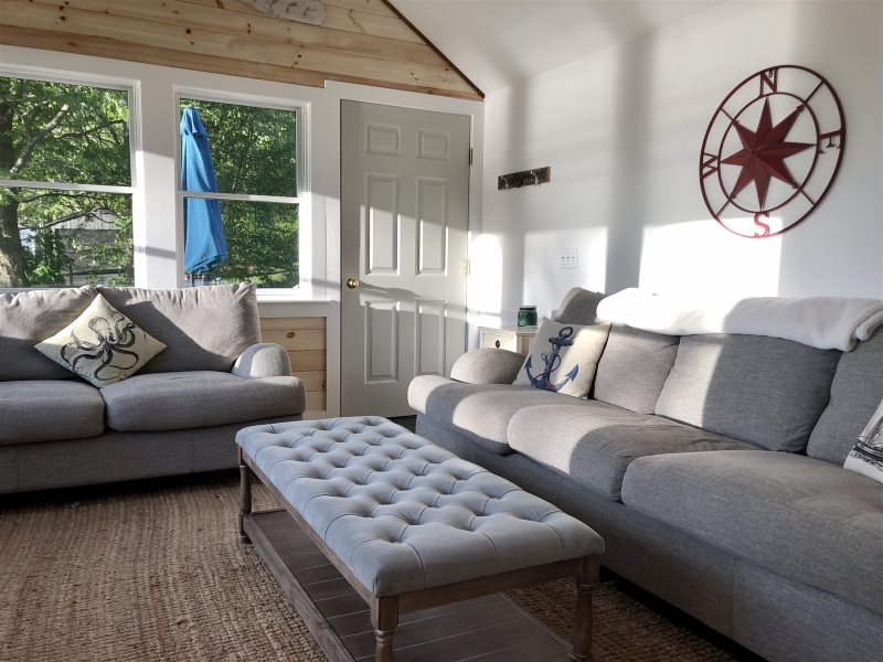 Shaws Point Cabins cabin