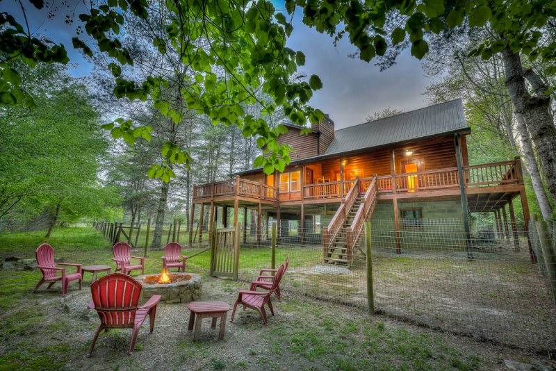 Hemptown Hideaway in Mineral Bluff Willow Creek Rentals