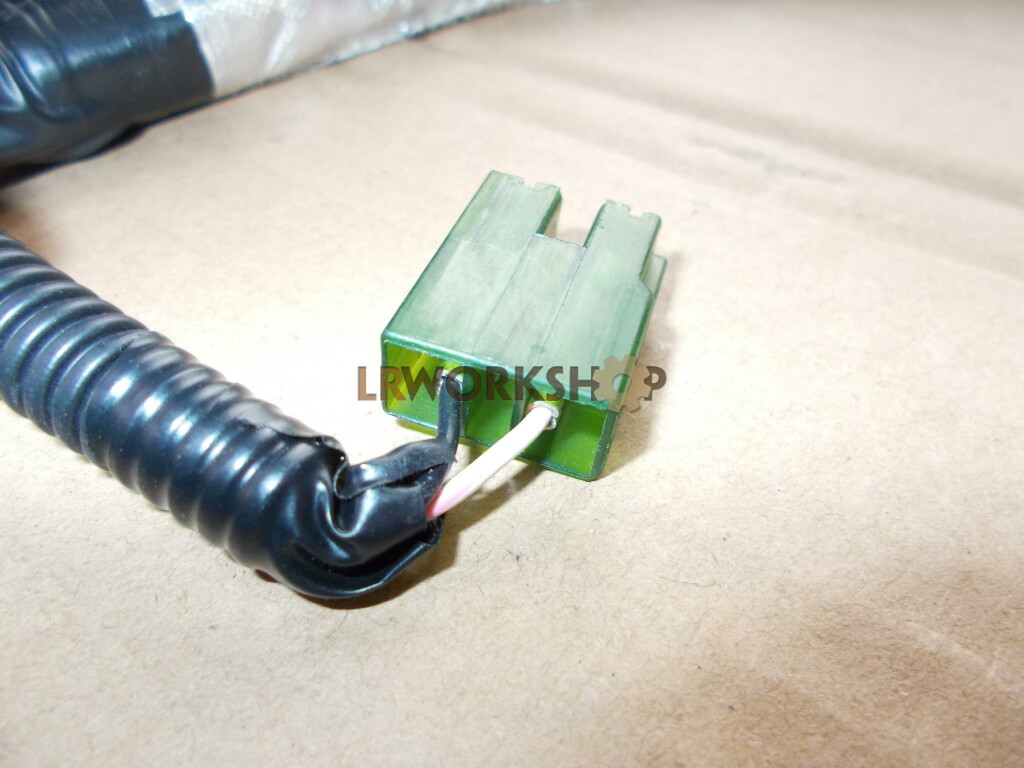C0847 Connector Switch Clutch Air conditioning (A/C) 300Tdi