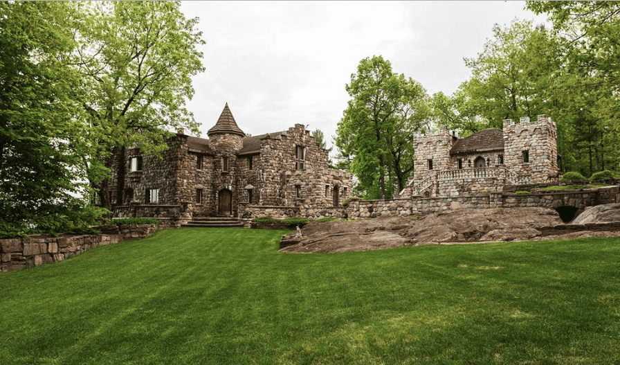 New York's Highlands Castle Is Looking For A New Owner