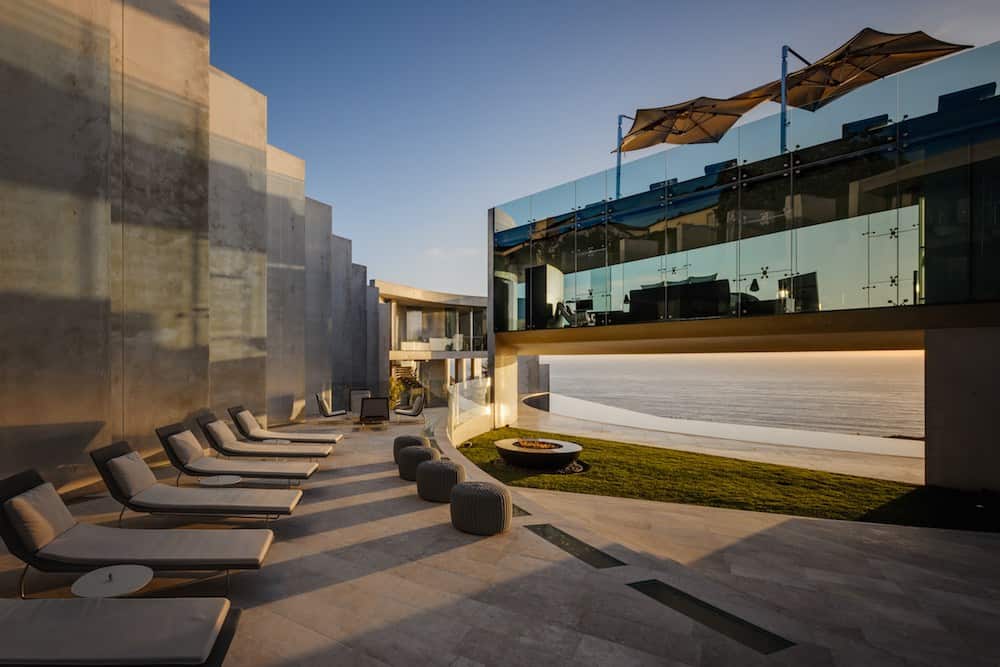 La Jolla's Iconic Razor House Sells for a Cool 20.8 Million