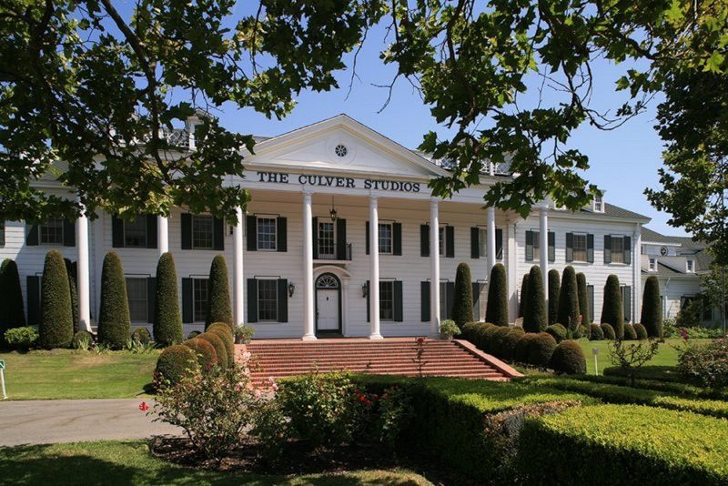 Apple Eyes Lease at The Culver Studios, Bidding on Drama Starring