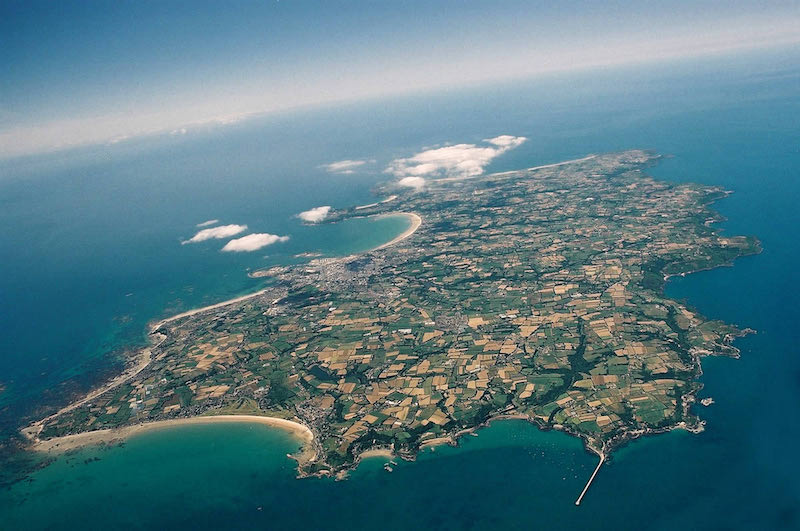 Apple Reportedly Shifted Billions of Dollars to Small Island of Jersey