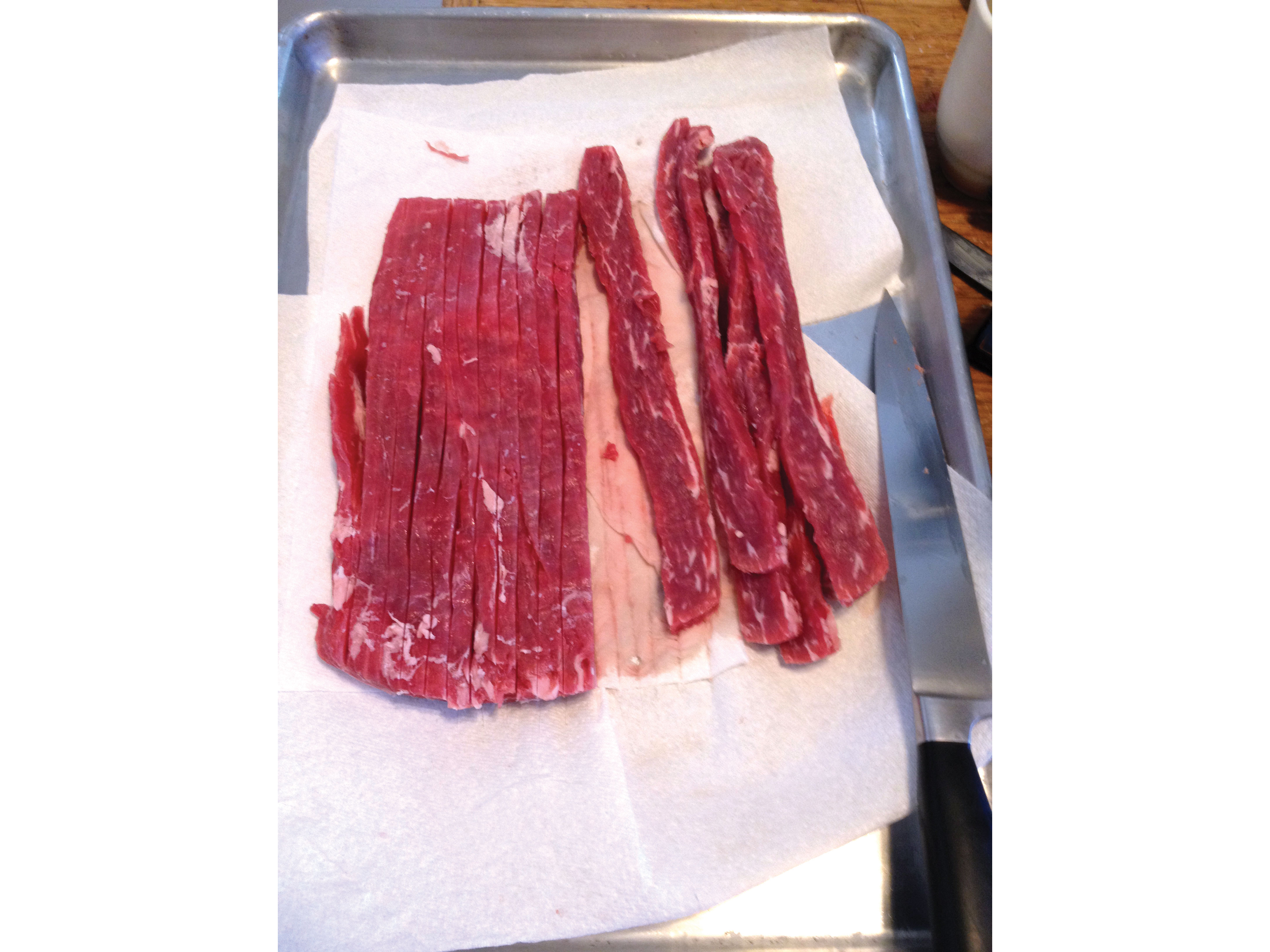 Simple BoxFan Food Dehydrator, a la Alton Brown Make