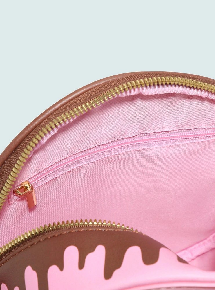 Hot Topic Coraline Home Cake Figural Crossbody Bag Mall of