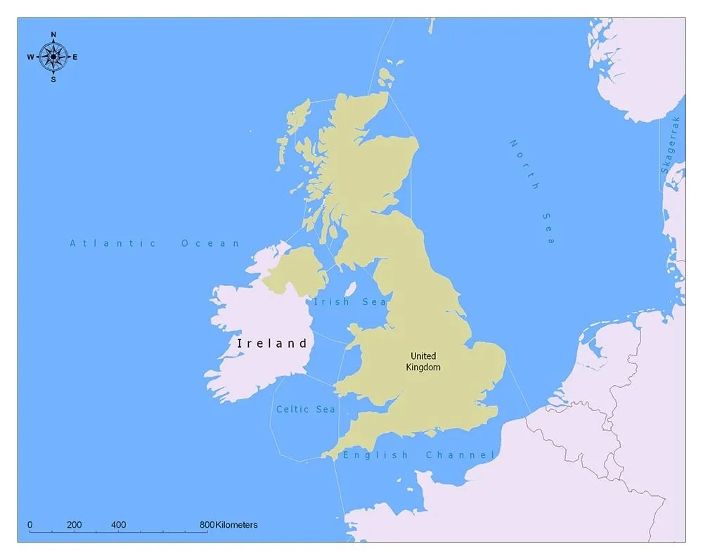 Ireland Flag Map and Meaning Mappr