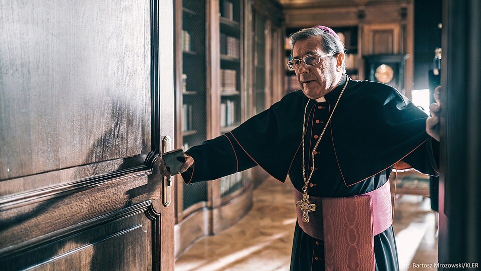 Pädophile Priester, Intrigen, Machtmissbrauch Der Film "Klerus" bricht