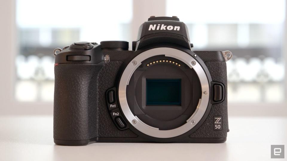 How To Connect Nikon D5300 To  Mecam.me