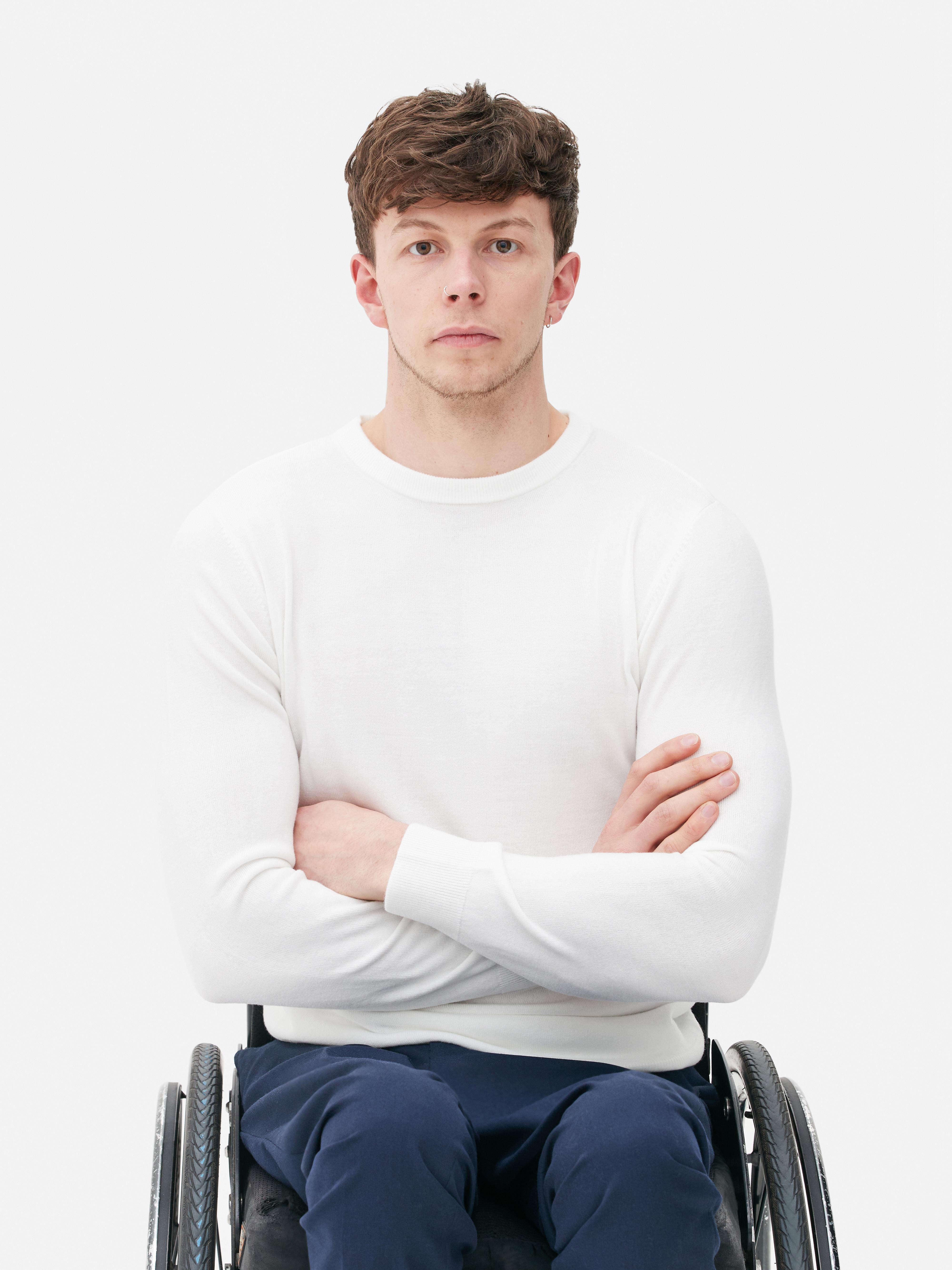 Mens White Essential Fine Knit Jumper Primark