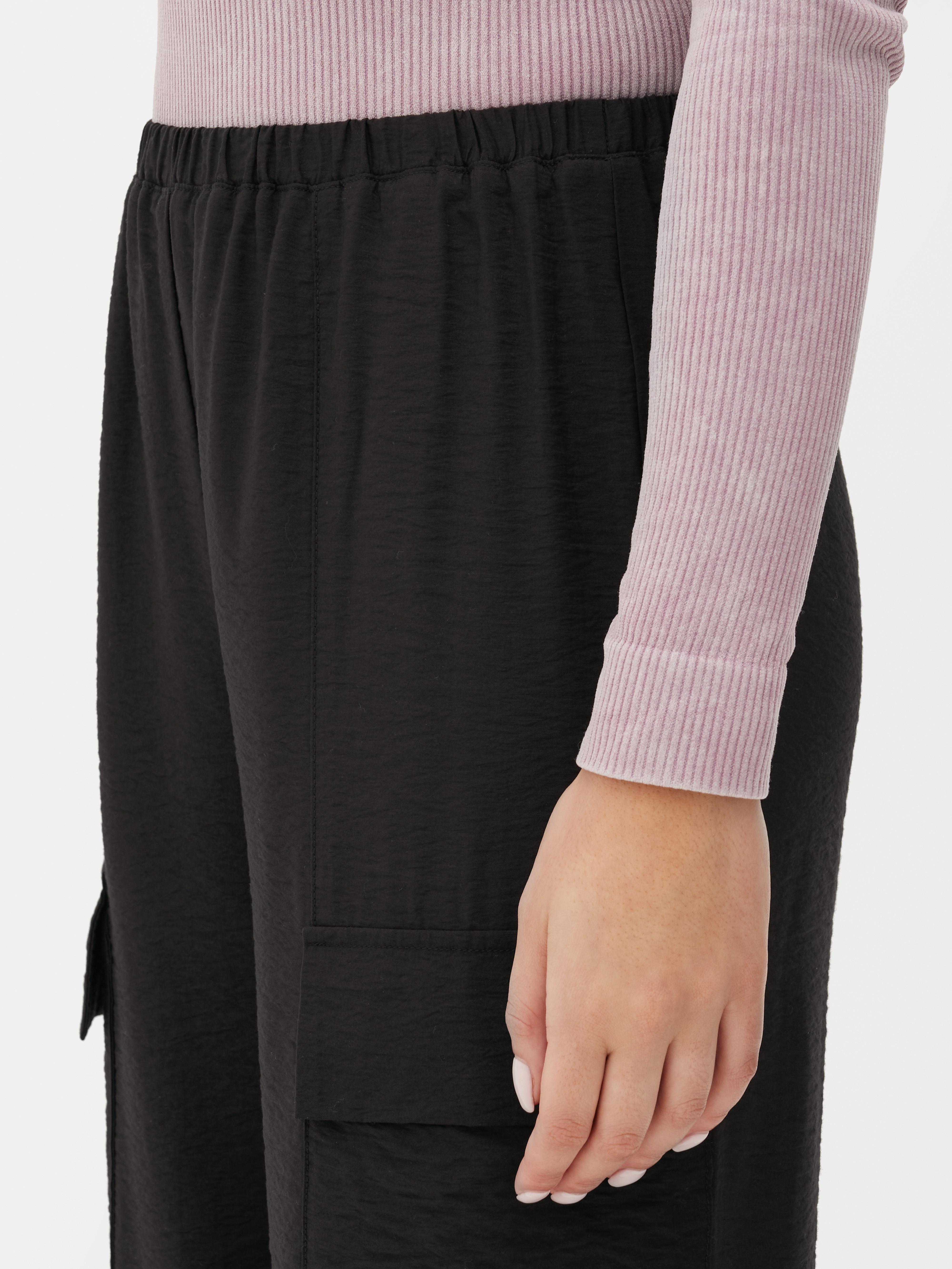 Women's Black Relaxed Fit Cargo Pants Primark