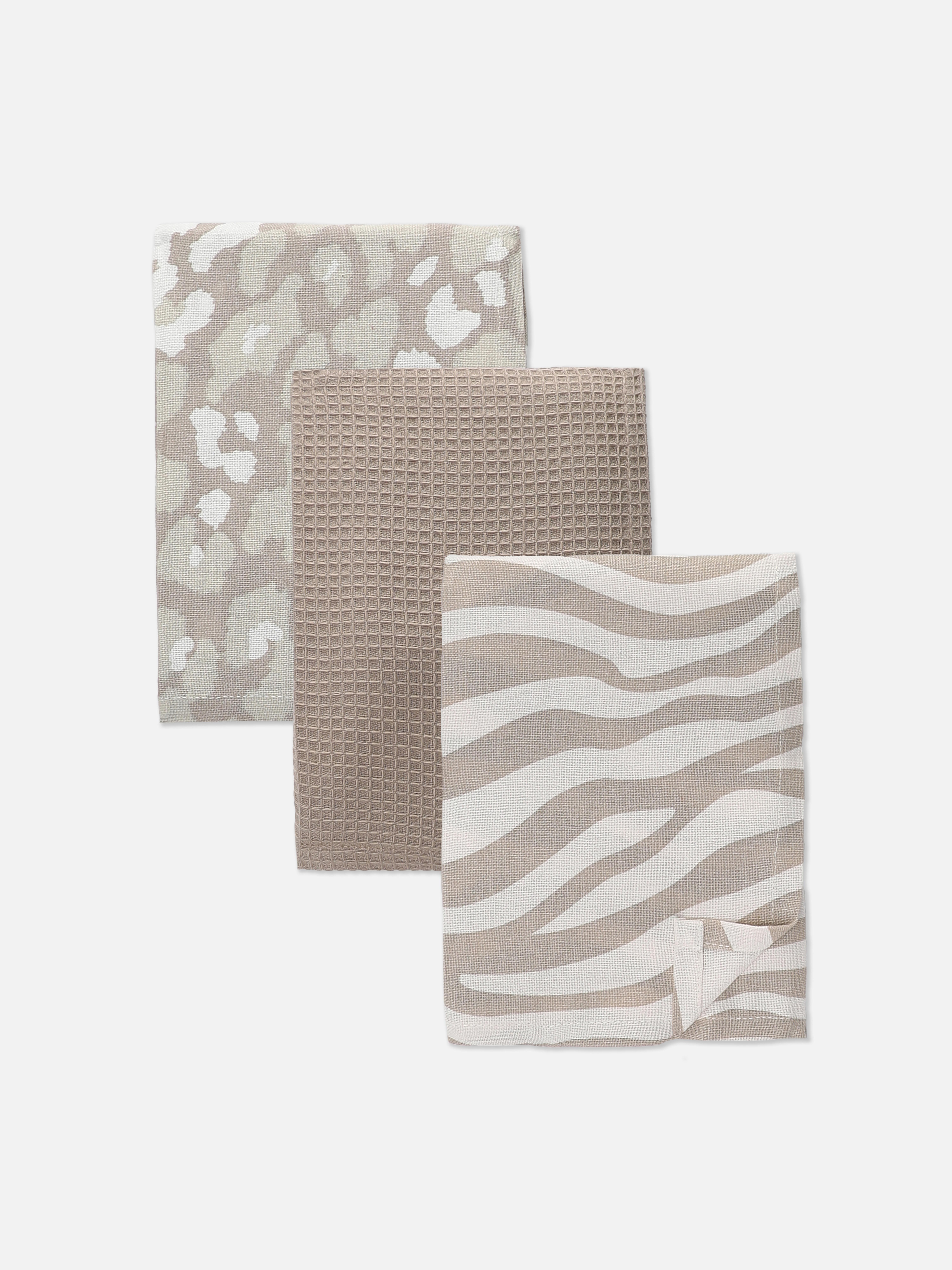 Green 3pk Mixed Christmas Tea Towels Penneys