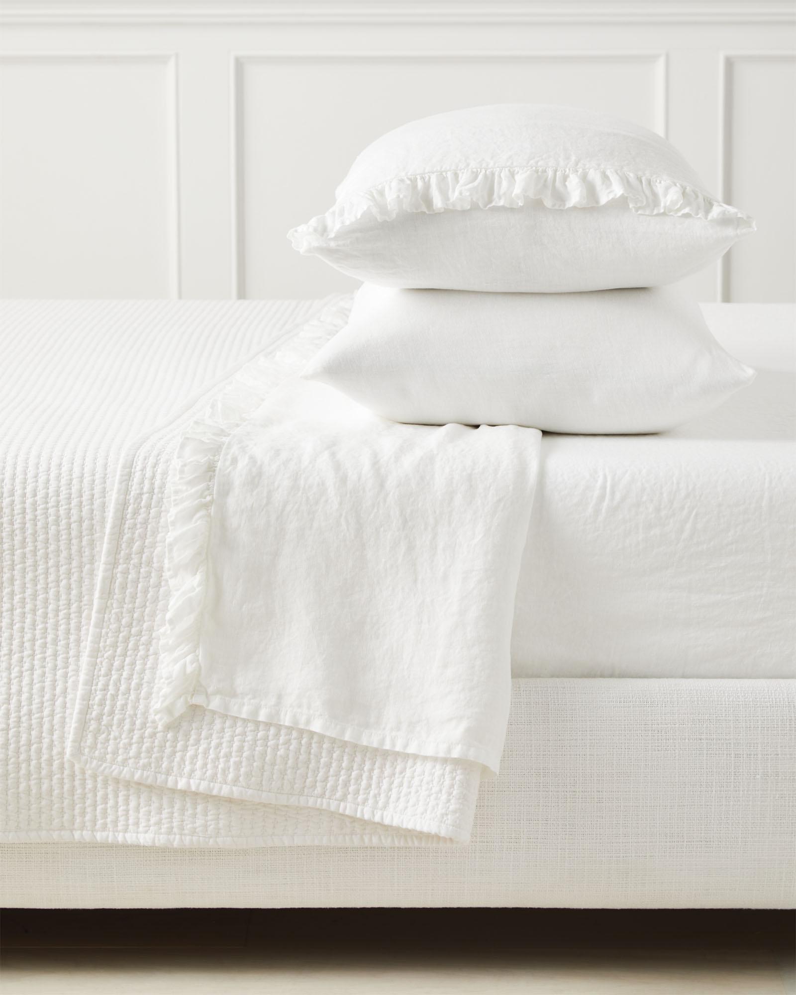 Sheet_Set_Nantucket_White_MJ_1153_Crop_BASE