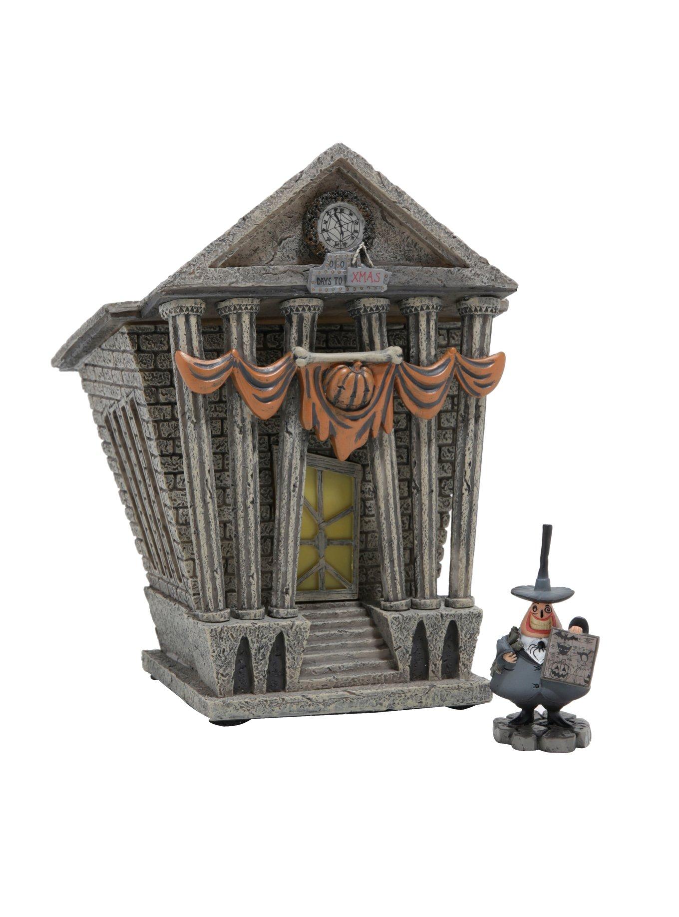 The Nightmare Before Christmas Mayor & Halloween Town City Hall Figure