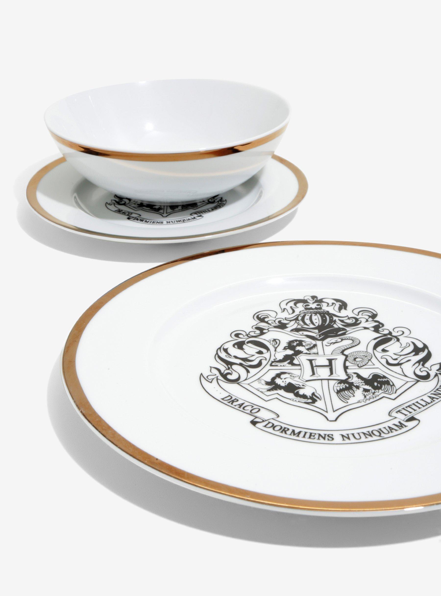 Harry Potter Hogwarts Dinner Set BoxLunch Exclusive BoxLunch