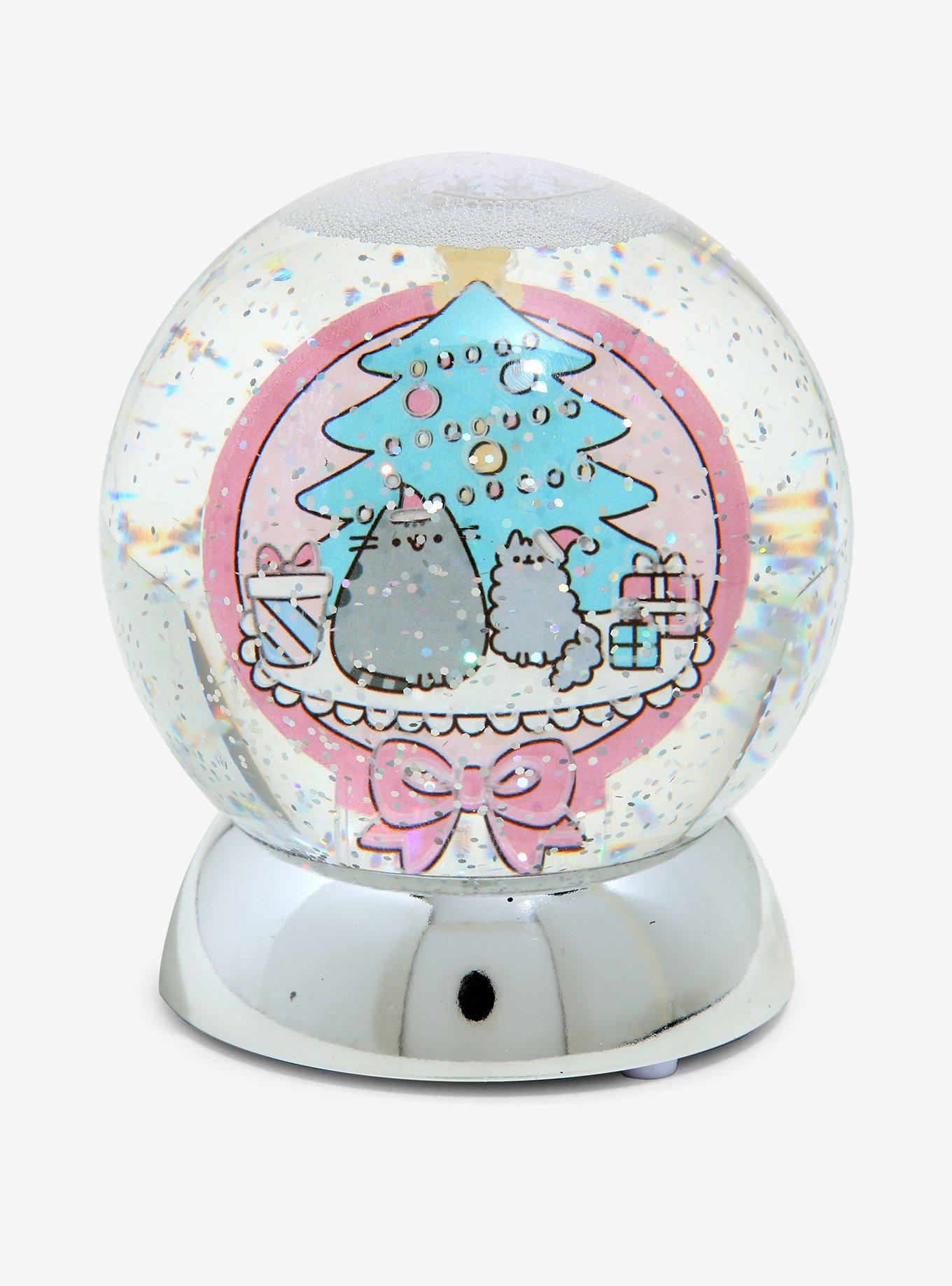 Pusheen Holiday LightUp Snow Globe Hot Topic