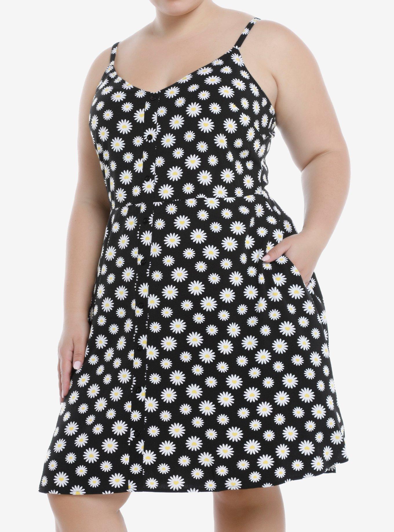 Heart Daisies ButtonFront Dress Plus Size Hot Topic