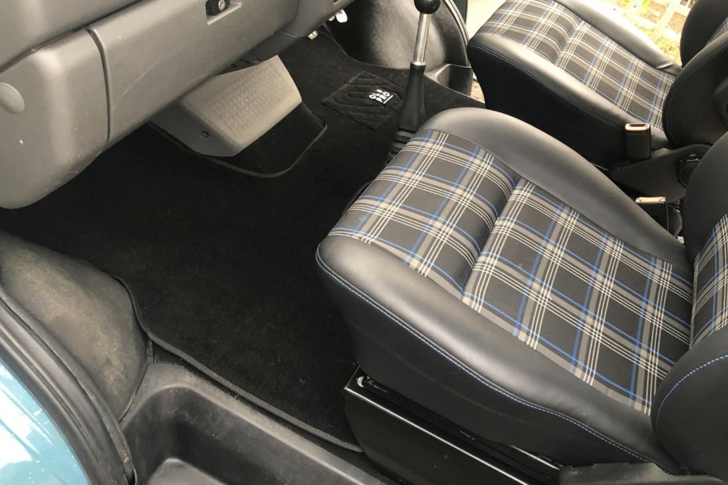 Olpro Volkswagen Transporter T4 1990 2003 Front Mat Halfords UK