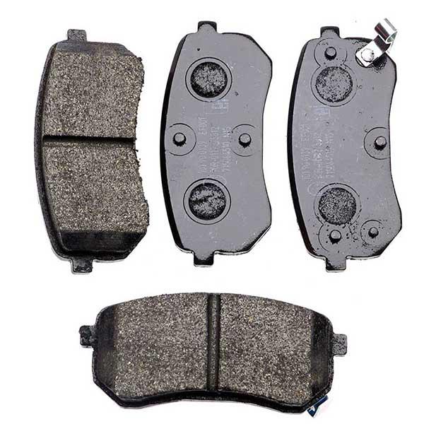 Eicher Brake Pad 101900139 Halfords UK