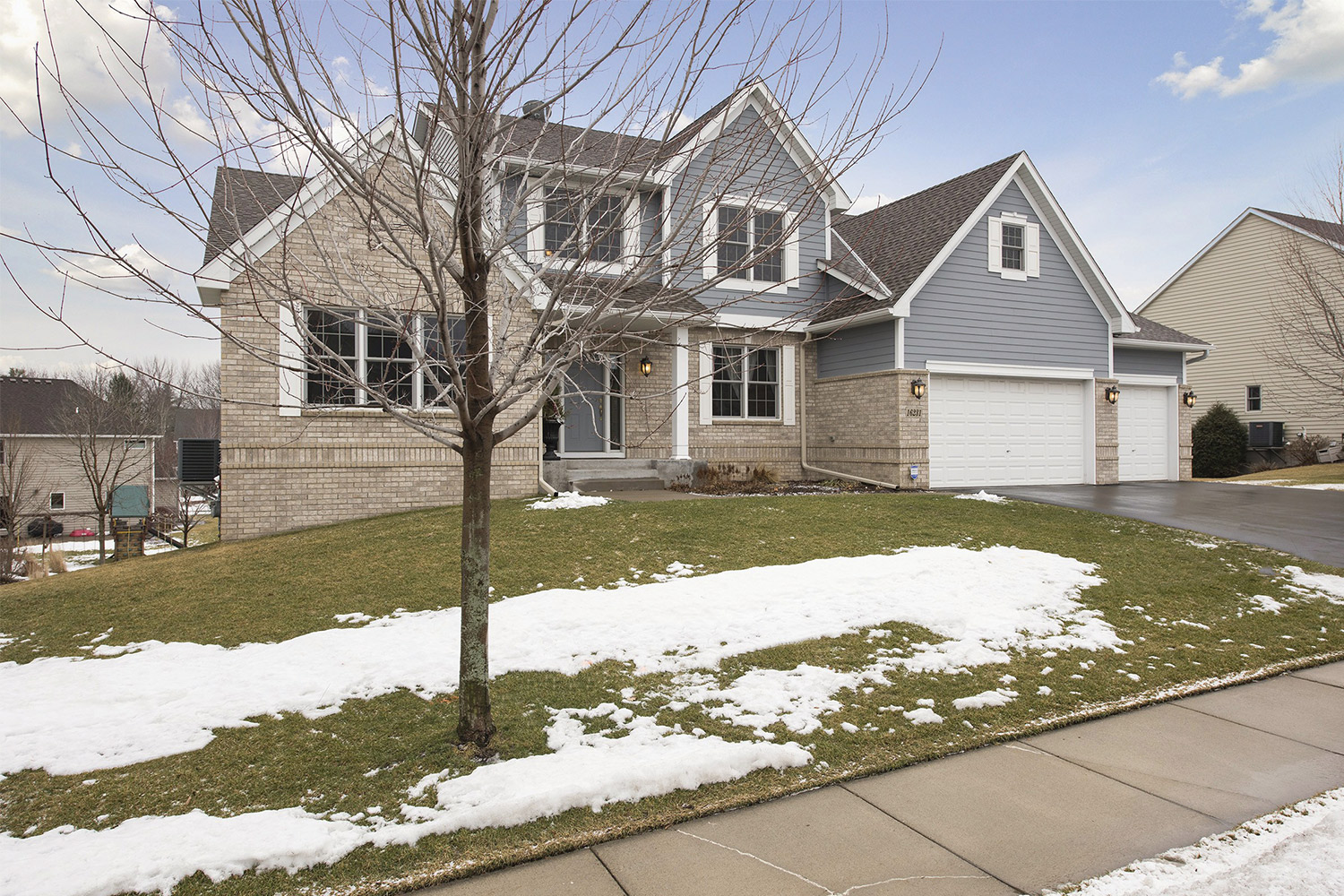 Lynnhurst—City Living At Its Best Midwest Home