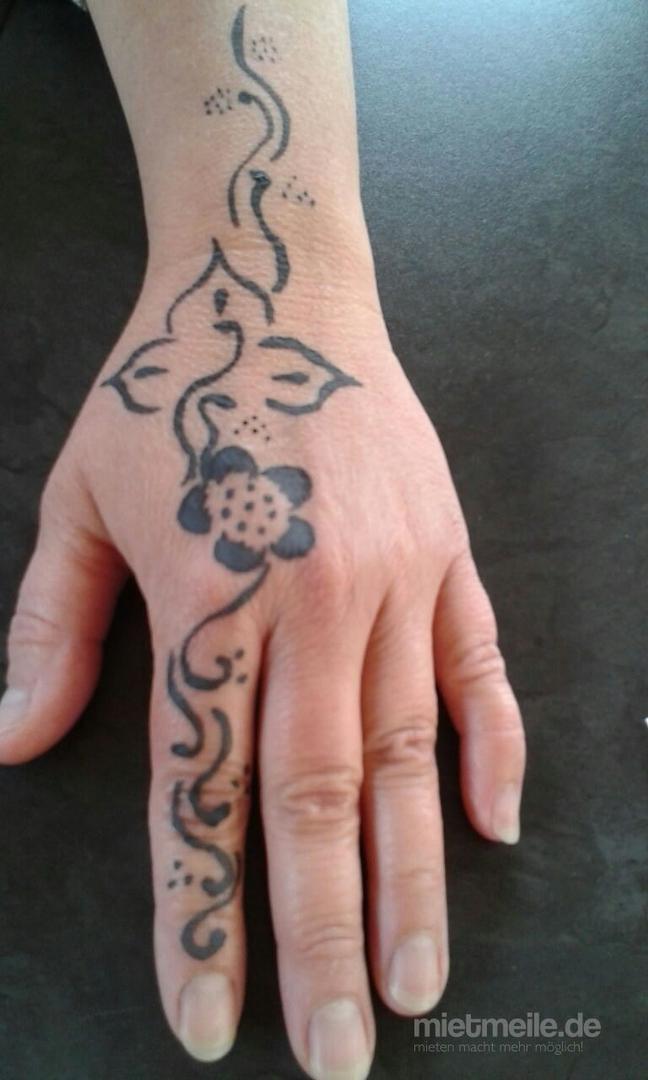 Glitzer Tattoo mieten 89,90 EUR pro Stunde mietmeile.de