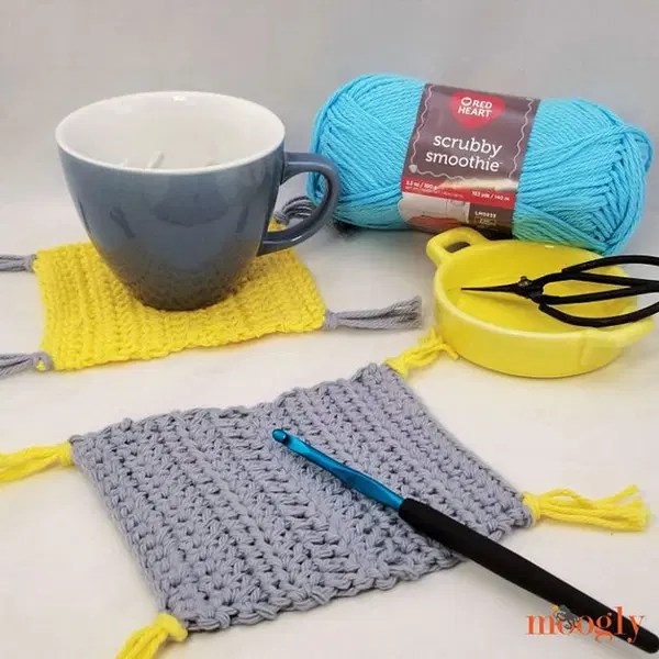 25 Mug Rug Crochet Patterns For Beginners Mint Design Blog